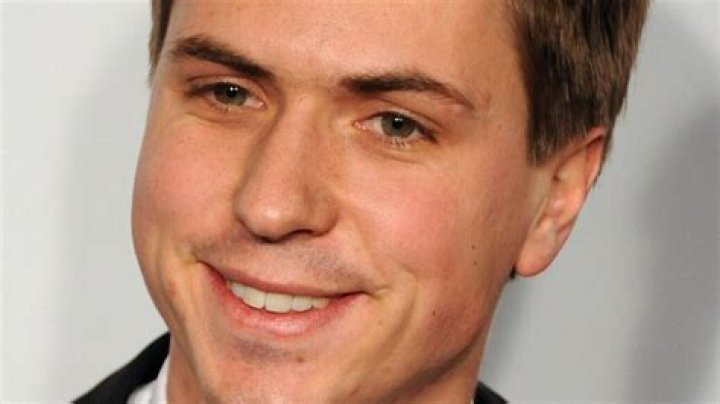 Joe Thomas (TV Actor) - Age, Family, Bio